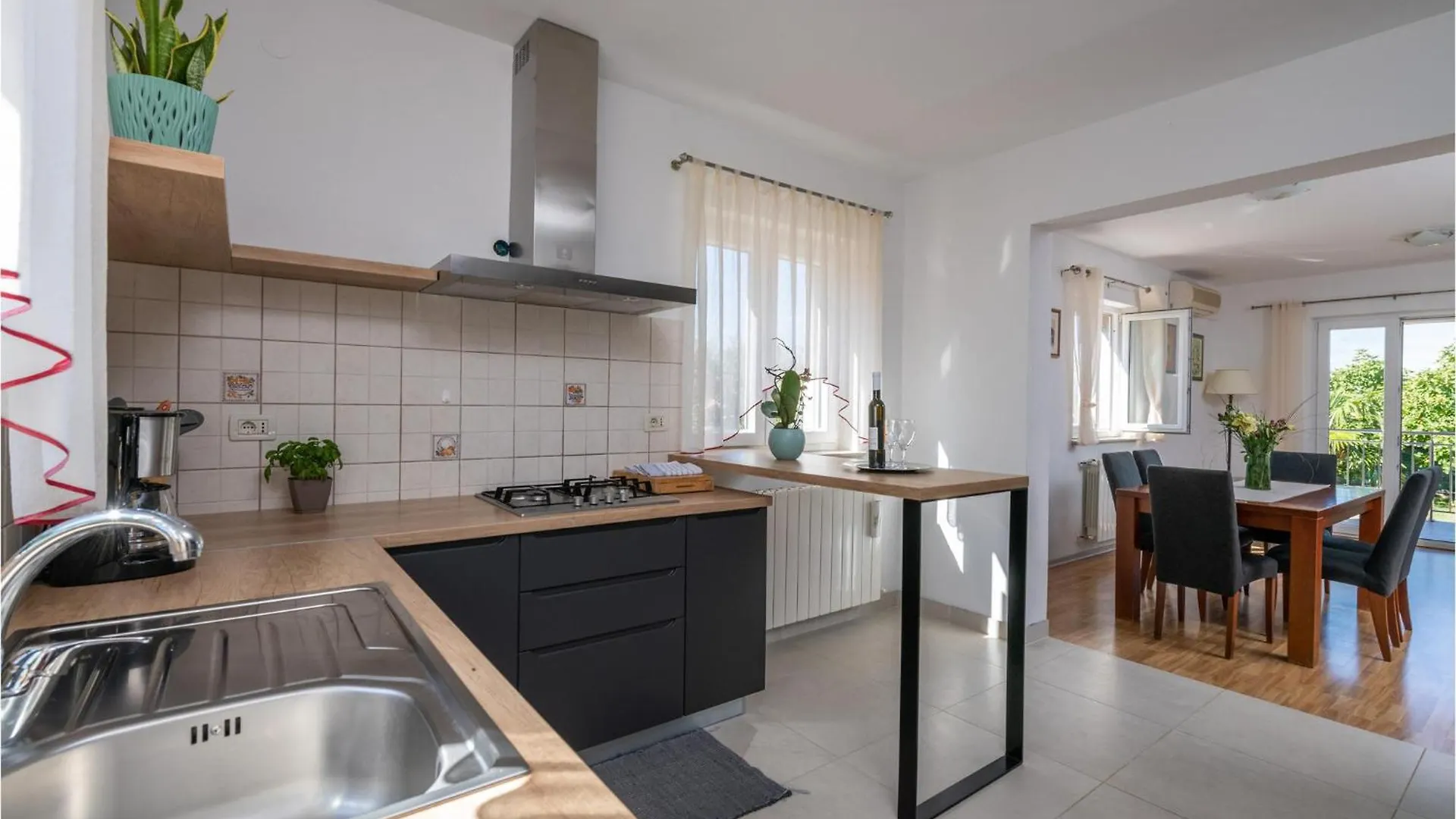 Awesome Home In Breg Ivanovci With Kitchen Raša 0*,  Κροατία