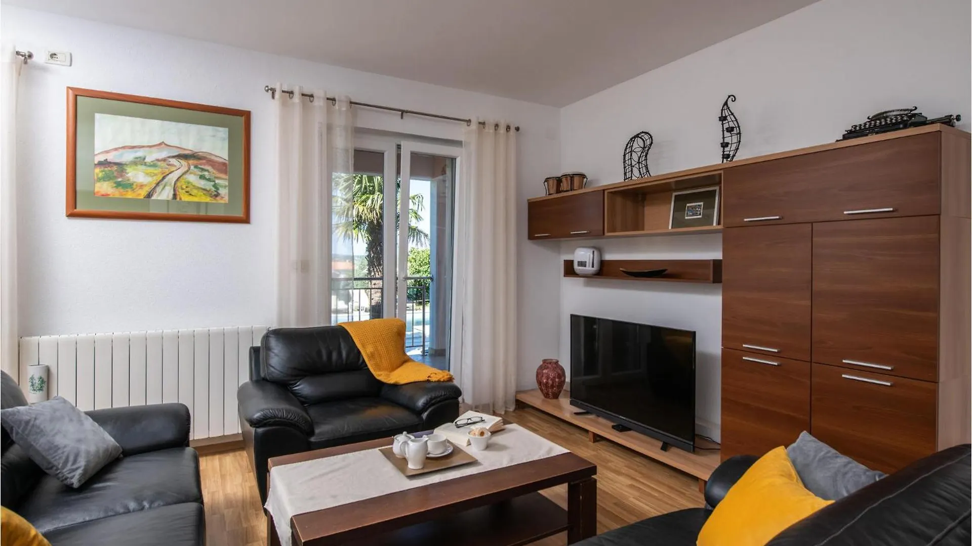 Holiday home Awesome Home In Breg Ivanovci With Kitchen Rasa